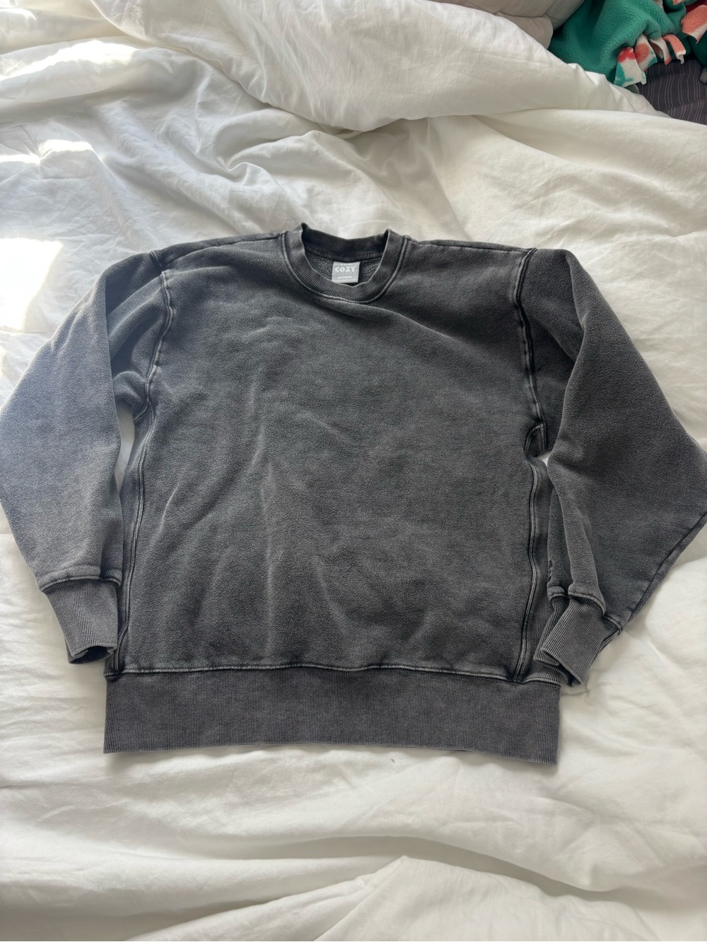 TNA Aritzia Gray Crewneck Sweatshirt